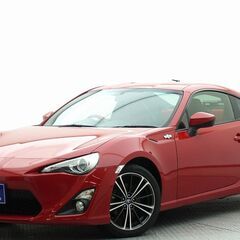 ✨MTの醍醐味満載！スポーツカーといえば！！レッドの内外装がカっくぃぃぃ！☄️の画像
