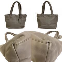 フルラ Furla トートバッグ チャーム付き ハンド グレーの画像