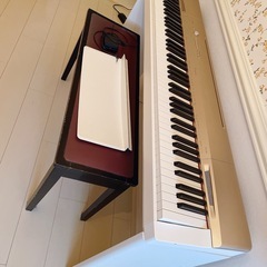 電子ピアノCASIO(カシオ) 88鍵盤 Privia PX-160GD シャンパンゴールドの画像