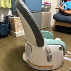 子ども用椅子の画像