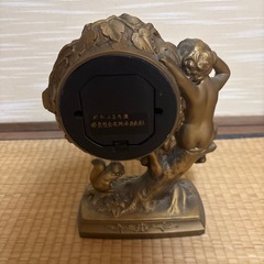置き時計の画像