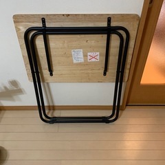 作業台　テーブルの画像