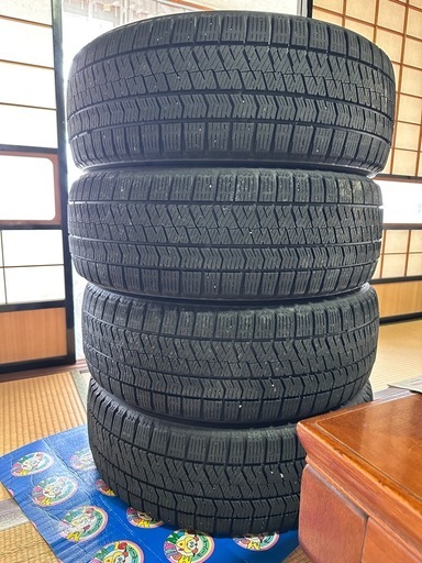 スタッドレスタイヤ VRX2 「215/45R18」4本セット