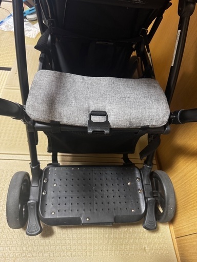 2人乗りベビーカー　2-Seater 専用リアシート付き