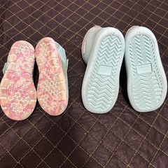 18センチ　ウォーターシューズと長靴
の画像