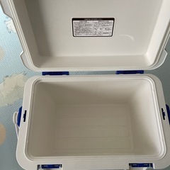 大きめのクーラーボックスの画像