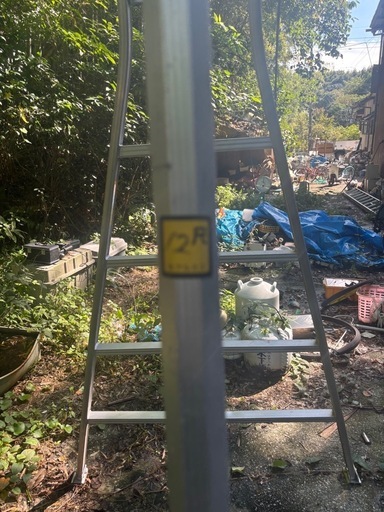 アルミ三脚脚立長さ3m80㎝最終値下げ
