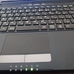 エプソン　高年式高性能8世代i5　軽量薄型スリムモデル　メモリ８G　SSD240G　Wifi対応　フルHD液晶　カメラ内蔵 Windows11の画像