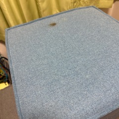 キューブ型ソファーの画像