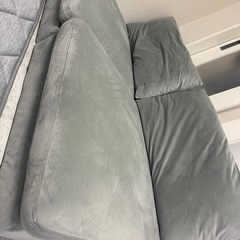ソファ　2人　幅広い　グレーの画像