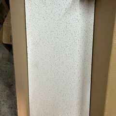 天井材　トラバーチンの画像