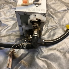 電気給湯器１.２Lの画像