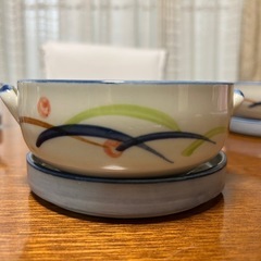 取っ手付スープボウル
5組の画像