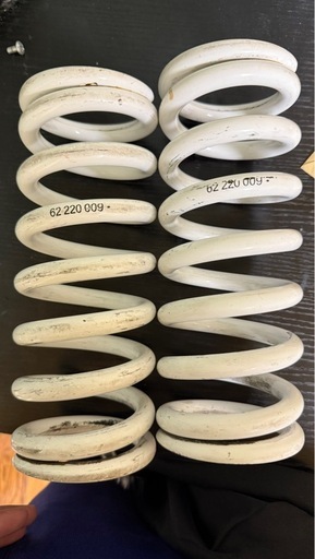 D-max サスペンション