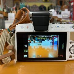 【愛品館江戸川店】OLYMPUS PEN Lite E-PL5　ダブルズームキット ミラーレス一眼カメラ お問合せID：131-020806-007の画像