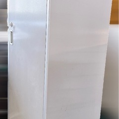 イナバ物置 アイビーストッカーBJ-065Dの画像