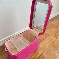 コスメボックスの画像