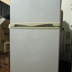 冷蔵庫　Abitelax AR-100