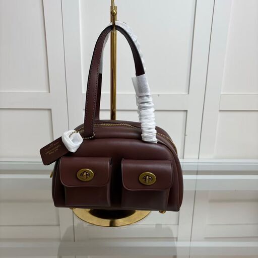 [コーチ] ショルダーバッグ  斜め掛けショルダーバッグ twin turnlock