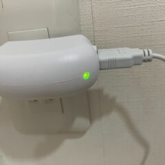 148：ラドンナ　卓上空気清浄機　ホワイト　車内　デスク　小型空気清浄機の画像