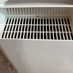 コロナ　衣類乾燥除湿機　CORONA CD-S63196319の画像
