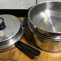 ✨激安価格✨Amway 鍋 フライパン一式  蓋付き 色々セット
の画像