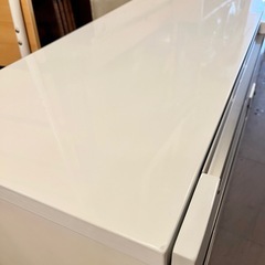 【配送可!】 シギヤマ家具工業 タンス 箪笥 整理箪笥 衣類 収納 UV 塗装 白物家具 白 ホワイト Shigiyama Furniture チェスト 6段 ホワイト 光沢仕上げ エナメル調 前板デザイン 木製 収納家具 北欧 モダン　の画像