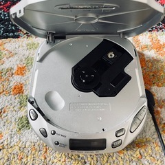 動作良好　SONY ソニー CDプレーヤー WALKMAN SONY CDウォークマン D-E404 動作品 ポータブルCDプレーヤーの画像
