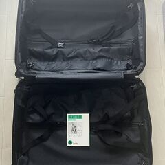スーツケースの画像