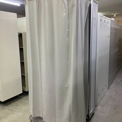 中古　美品 試着室 更衣室 フィッティングルーム 折り畳み式 移動式 キャスター付 移動楽々　愛知県 一宮市 名古屋 稲沢 江南 岩倉 岐阜 羽島 各務ヶ原 三重 愛知 グッドプライス一宮の画像