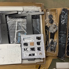 ジャック品扱い 横棒1本不足  Victone ゲーミングデスク パソコンデスク　140*60cm  高さ４段調整の画像