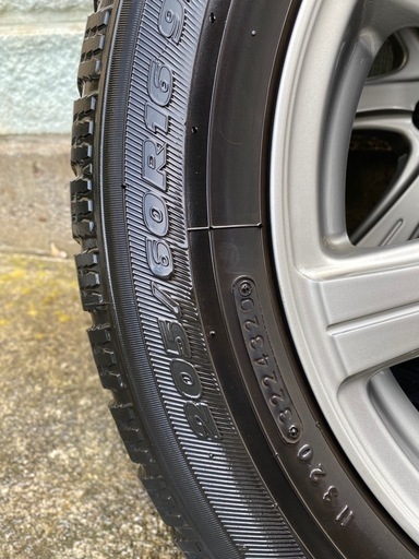 205/60R16スタッドレスホイール付