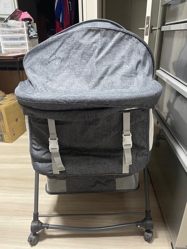 【お取引決まりました】
折りたたみベビーベッド