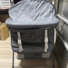 折りたたみベビーベッド
の画像