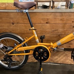 【チェーン新品！】 LEDオートライト　6段変速　20インチ折りたたみ自転車　オレンジの画像