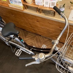 【前輪タイヤ・前輪チューブ新品！】 LEDオートライト　シングルギア　26インチ自転車　ブラウンの画像