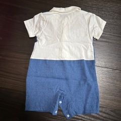 ベビータキシードの画像