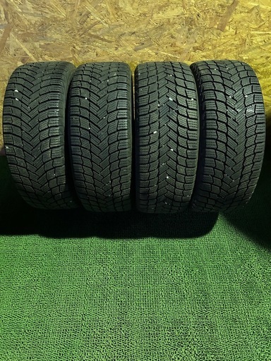 ミシュラン 205/50R17 93H 22年 8~9mm