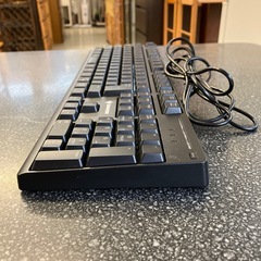 A2510-195 BUFFALO SAVIOR ゲーミング キーボード BSKBC02 USB接続 裏側脚部一部破損 動作確認済み キズ汚れ有り の画像