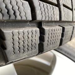 225/65R17スタッドレスホイール付の画像
