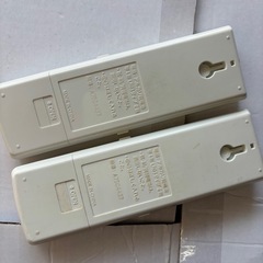 Panasonic エアコン リモコン 2個セット（A75C4437）の画像