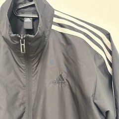 引き取り限定　滋賀　adidas パーカー の画像