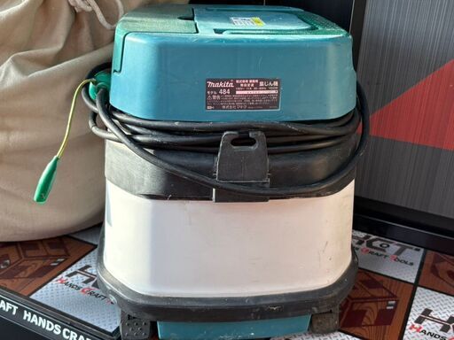 【中古】マキタ Makita 484 集じん機 粉じん専用 乾式専用 業務用 無段変速 8L ホース2本・掃除用ノズル付【ハンズクラフト佐賀】