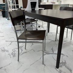 🇮🇹アクタス(イタリア製)ダイニングテーブル&チェアの画像
