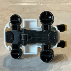 マリオカート🏎️スーパーマリオ❤️おもちゃ任天堂Nintendoフィギュア帽子ベタ付きあり💦赤白黄色黒の画像