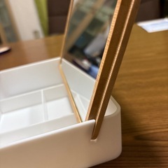 鏡＆小物入れの画像