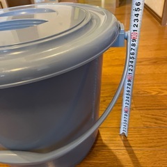 蓋付き　大きなバケツ　　２５ℓの画像