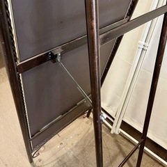 【配送可!】 アンティーク調 スタンドミラー アイアン ローズモチーフ 姿見 全身鏡 鏡 姿見 ミラー ブラウン クラシック シャビー シック ウォールミラー 自立 アンティーク 花 ローズの画像
