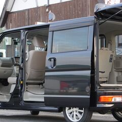 H.29(2017)年 スズキ エブリイワゴン PZターボ 4WD ナビ・TV・ドラレコ・バックカメラ ブラック☆2年車検付き・整備渡・1年保証付☆の画像