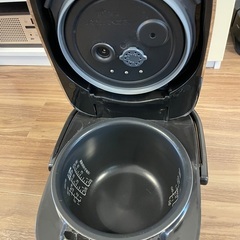 【美品】象印マホービン圧力IH炊飯ジャーの画像